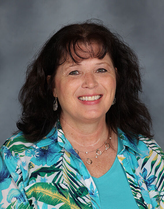Herbert Hoover Elementary will honor retiring teachers
